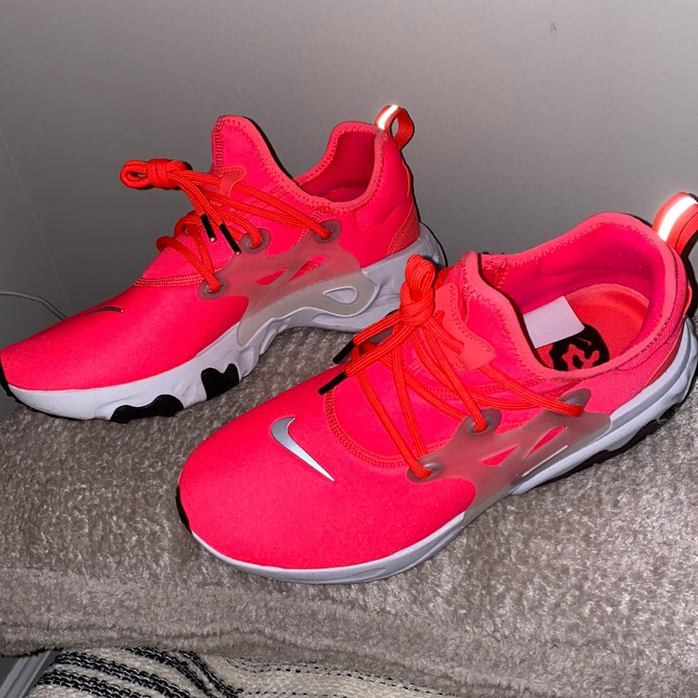 Nike Women's Athletic Shoes - Bright Pink and White